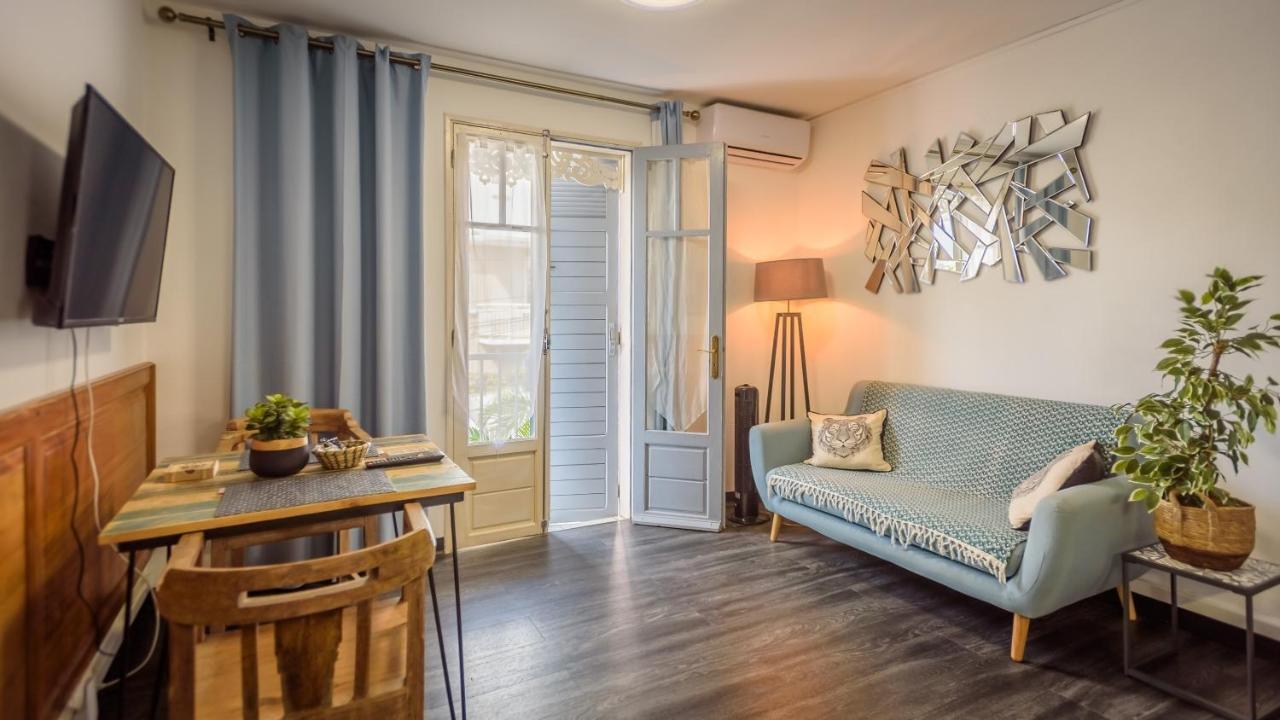 Appartements Et Chambres En Coeur De Ville Saint-Denis - Entree Autonome - Check In 14H30- Exterior foto