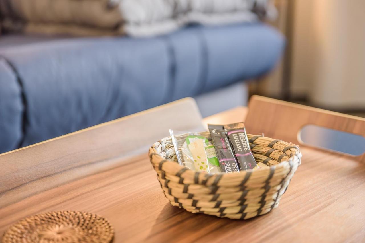 Appartements Et Chambres En Coeur De Ville Saint-Denis - Entree Autonome - Check In 14H30- Exterior foto